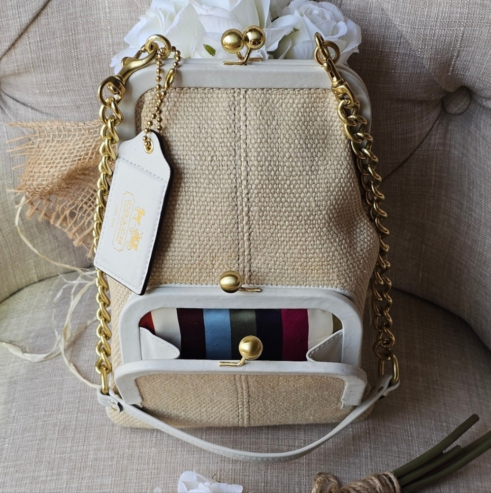 Coach Limited Edition Bleeker Street Double Kisslock Shoulder Bag ( 39 of 70 ) - Picture 13 of 16